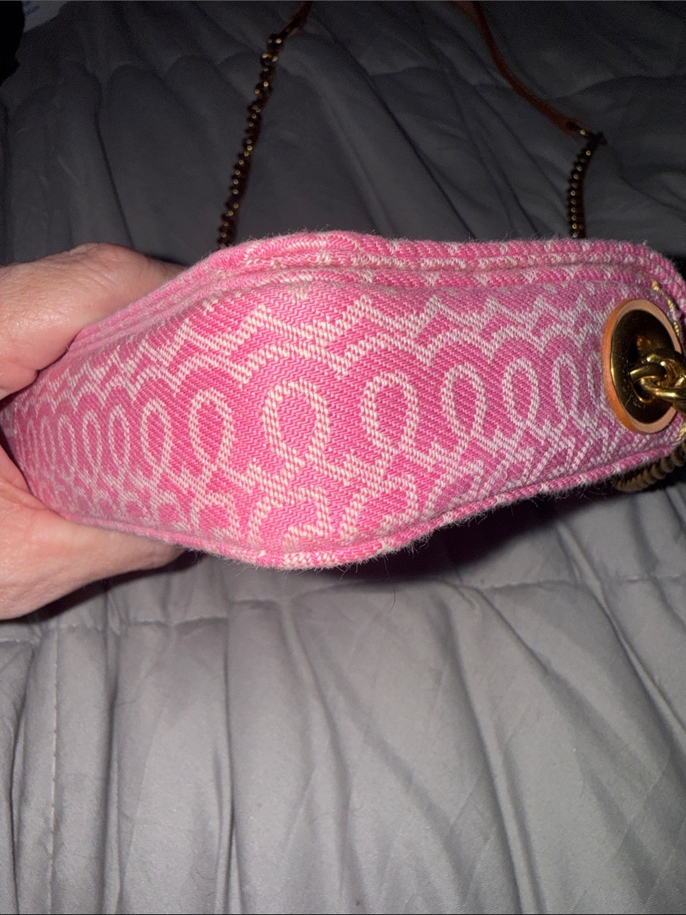 Marc Jacobs Pink Quilted Logo Mini Bag with Gold Chain - Picture 4 of 9